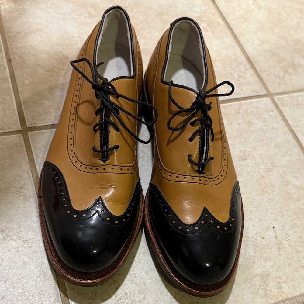 FootJoy Two-Tone Tan and Black Women's Wingtip Oxfords